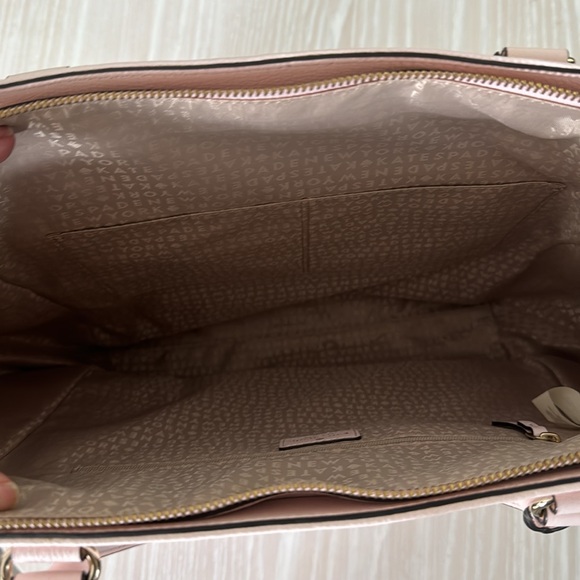Kate Spade large tote in light pink - Picture 4 of 4